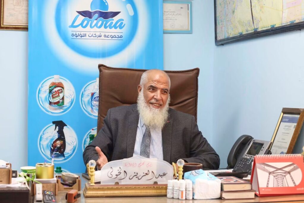 رئيس شركة اللؤلؤة للمنظفات يطالب بأهمية تشديد الرقابة لمواجهة تداول الخامات غير المطابقة للمواصفات